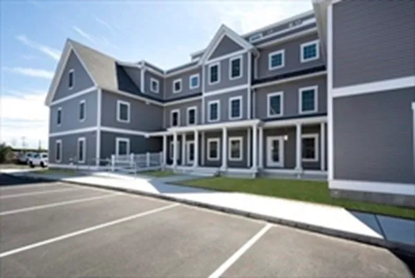 $3,600 | 50 Country Way, Unit C302, Scituate, MA 02066