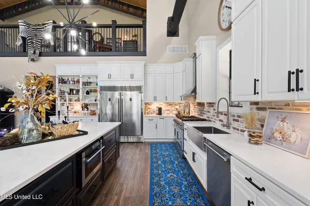 $997,000 | 47 Fulmer Road, Como, MS 38619