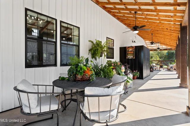 $997,000 | 47 Fulmer Road, Como, MS 38619