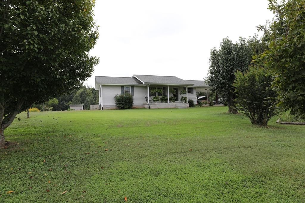 343 Gamble Road Madisonville, TN 37354 - Photo 1 of 36 Gallery Image 1