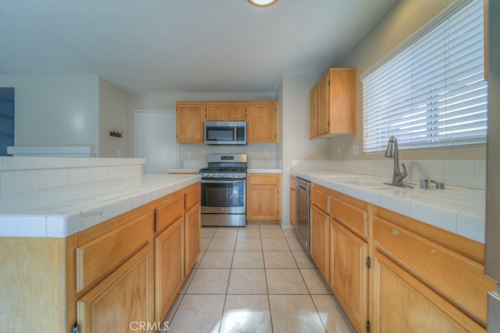 26773 Merced Street Menifee, CA 92584 - Photo 9 of 31