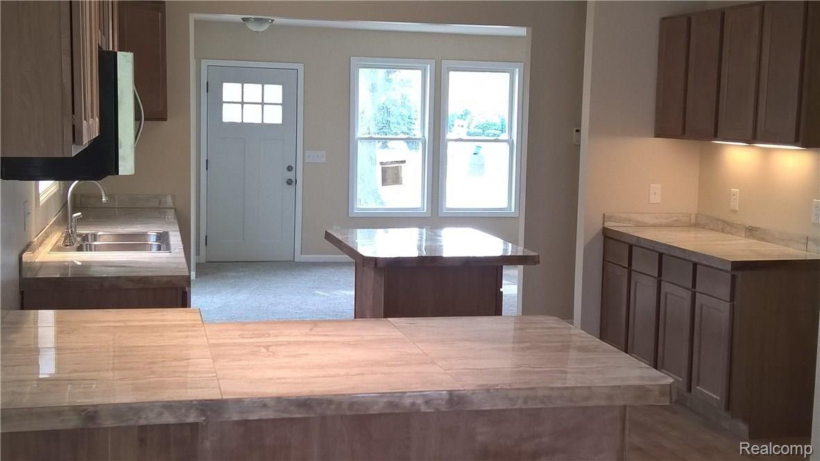 30260 Beverly Road Romulus, MI 48174 - Photo 14 of 30 bev kit 3.jpg