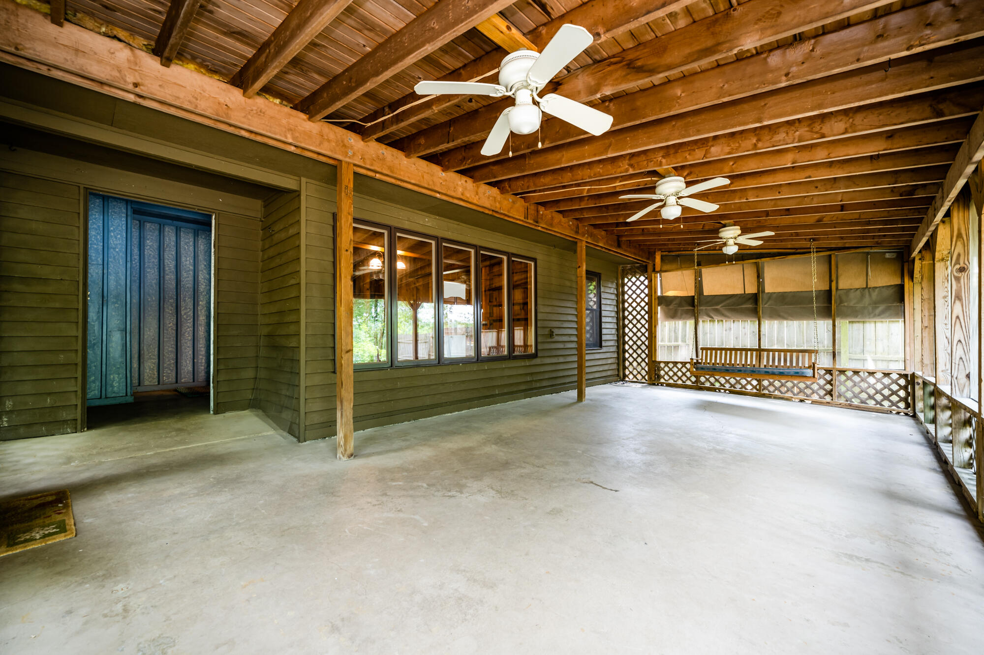 10280 Range Line Road Berrien Springs, MI 49103 - Photo 37 of 53 Screened-in Porch