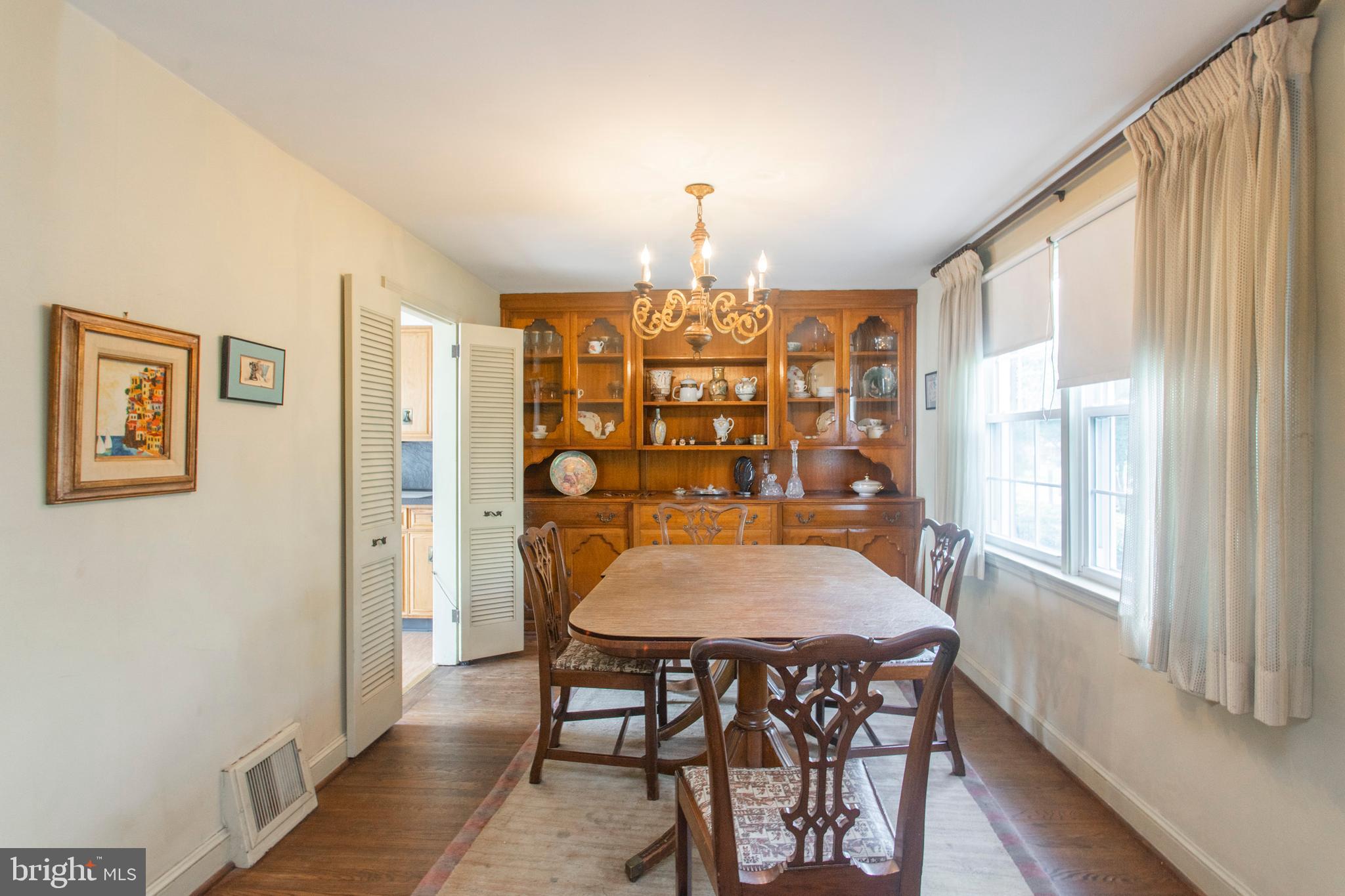 415 Pembroke Road Havertown, PA 19083 - Photo 6 of 15