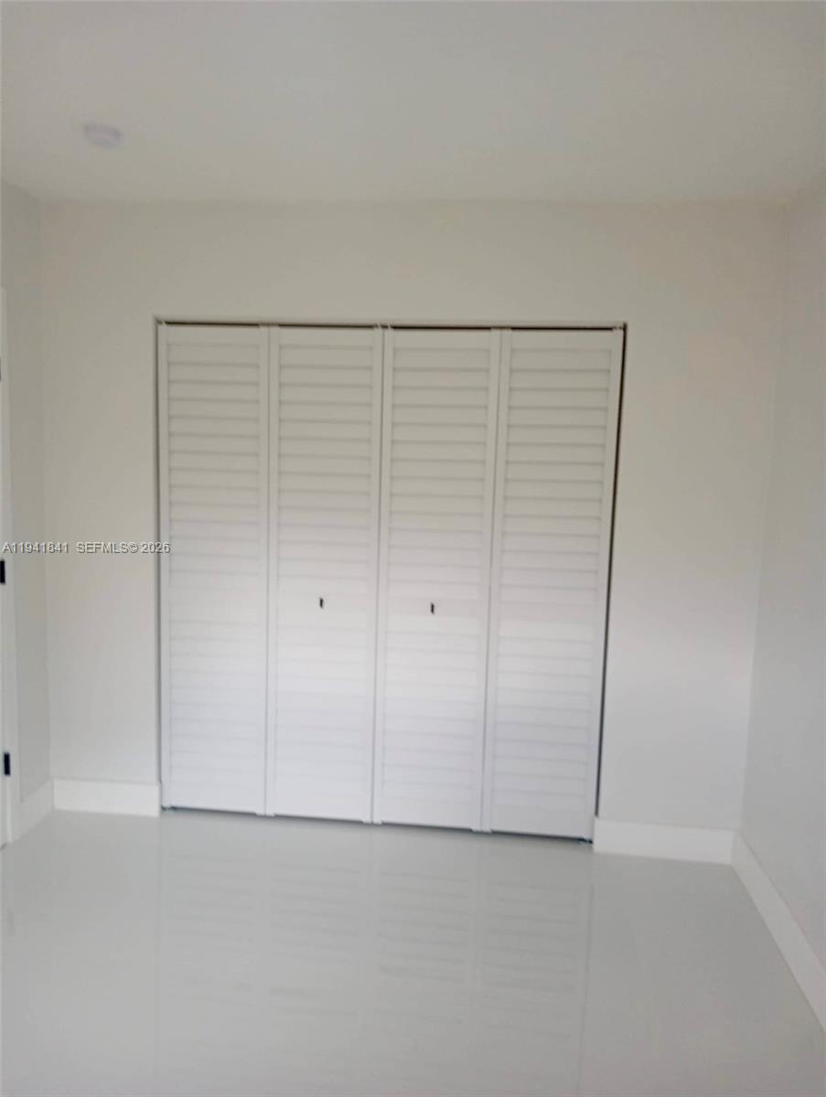 4315 Southwest 98th Avenue Miami, FL 33165 - Photo 19 of 34