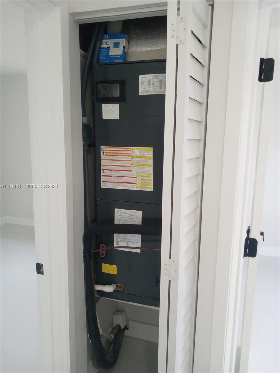 4315 Southwest 98th Avenue Miami, FL 33165 - Photo 28 of 34