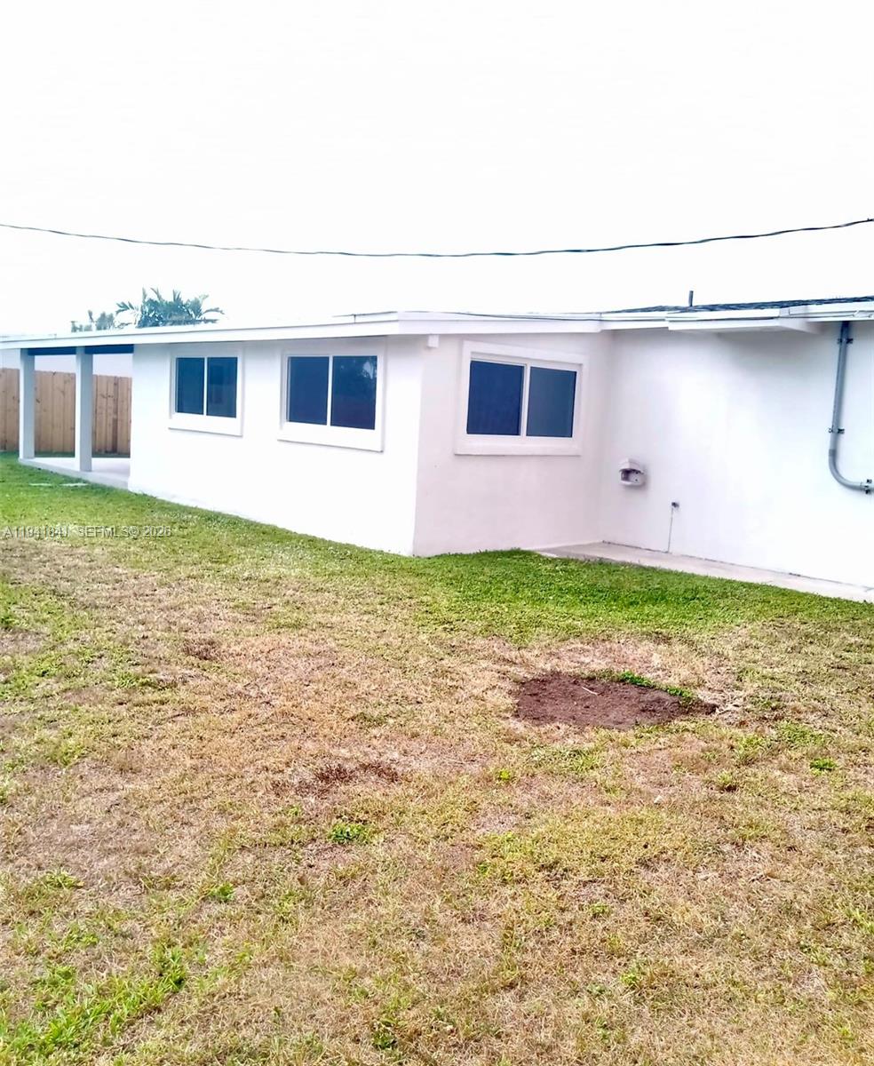 4315 Southwest 98th Avenue Miami, FL 33165 - Photo 31 of 34