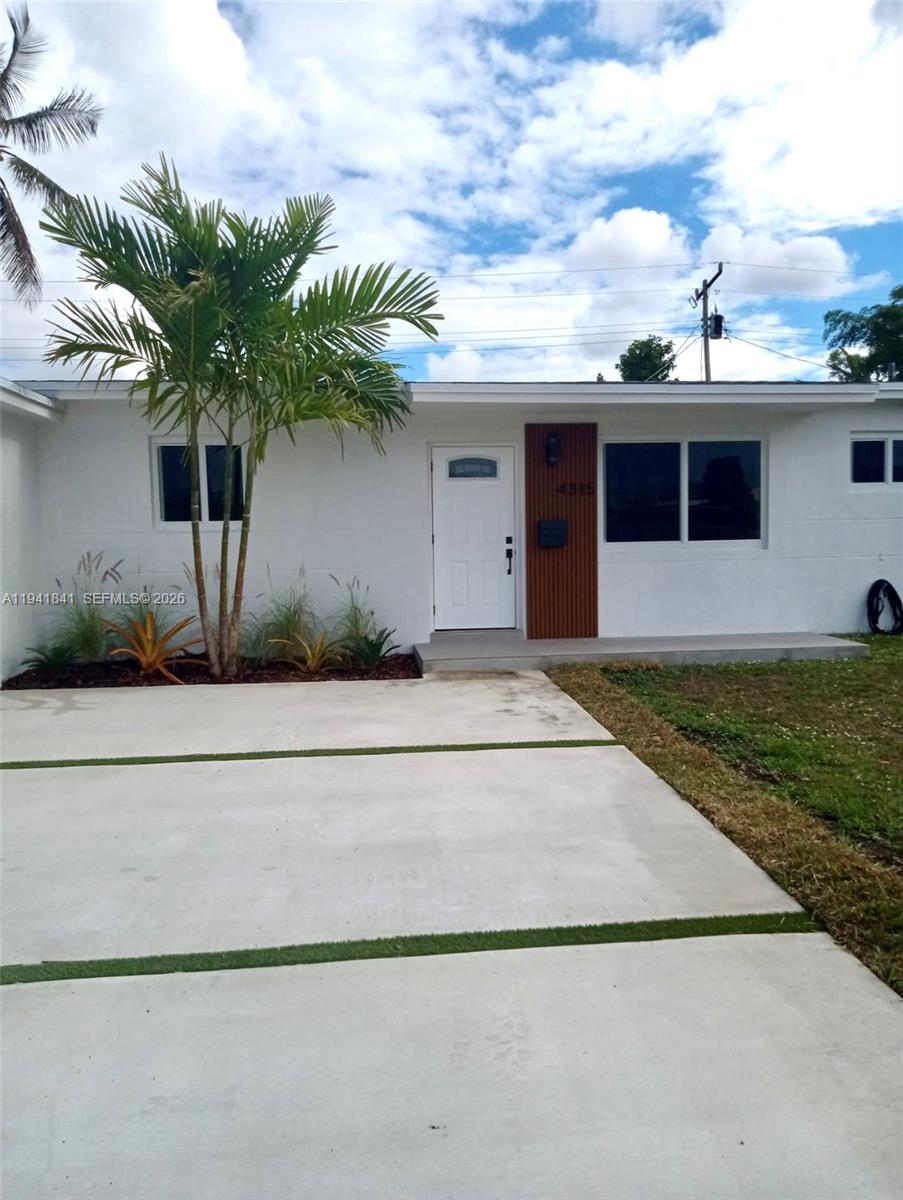 4315 Southwest 98th Avenue Miami, FL 33165 - Photo 5 of 34