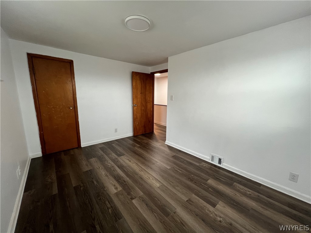 512 Cayuga Road Cheektowaga, NY 14225 - Photo 17 of 20