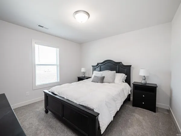 $404,500 | 3077 Dowgate Drive, Newburgh, IN 47630