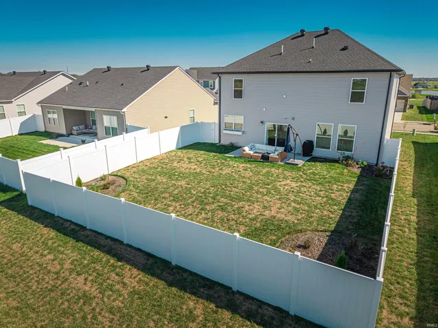 $415,000 | 3077 Dowgate Drive, Newburgh, IN 47630