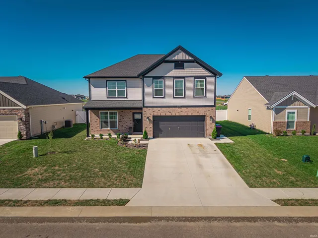 $415,000 | 3077 Dowgate Drive, Newburgh, IN 47630