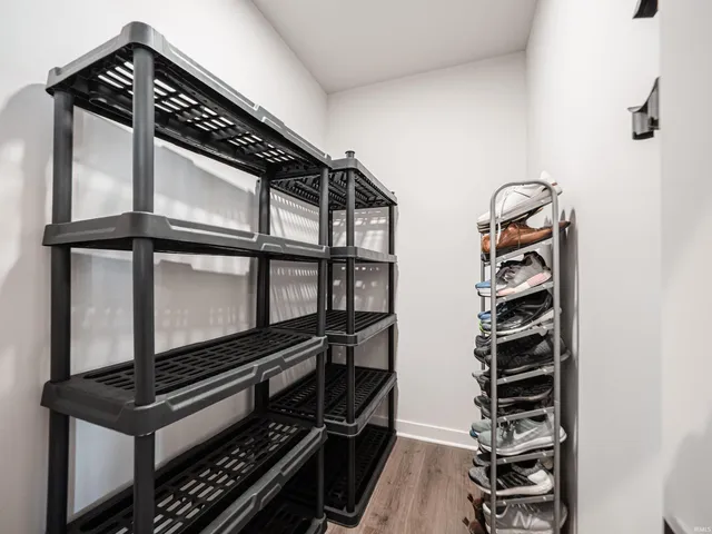 $415,000 | 3077 Dowgate Drive, Newburgh, IN 47630