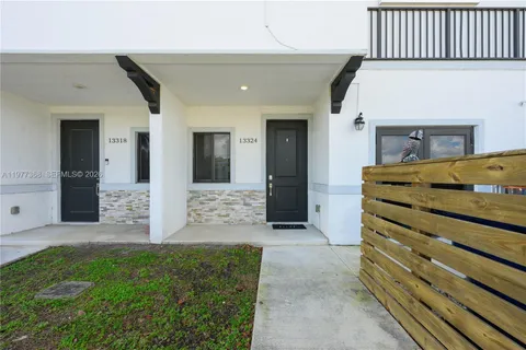 $450,000 | 13324 Southwest 250th Street, Homestead, FL 33032