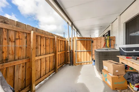 $450,000 | 13324 Southwest 250th Street, Homestead, FL 33032