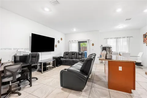 $450,000 | 13324 Southwest 250th Street, Homestead, FL 33032