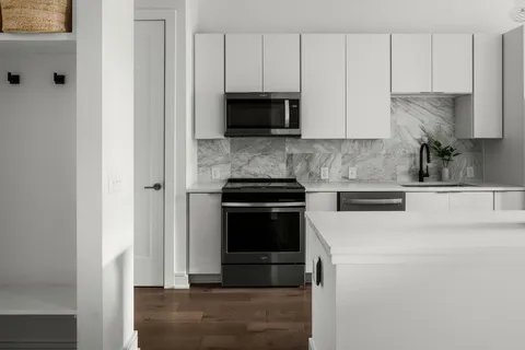 $354,900 | 1125 10th Avenue North, Unit 211, Nashville, TN 37208
