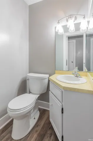 $169,900 | 1707 Hollywood Avenue, Evansville, IN 47712