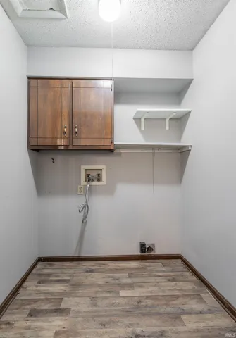 $169,900 | 1707 Hollywood Avenue, Evansville, IN 47712