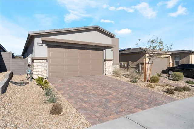 $478,500 | 9374 Sequoia Rdg Avenue, Las Vegas, NV 89143