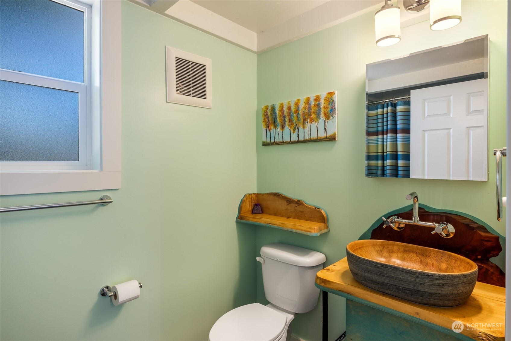 20 Willes Way Port Angeles, WA 98362 - Photo 11 of 34 a bathroom with a toilet sink and mirror