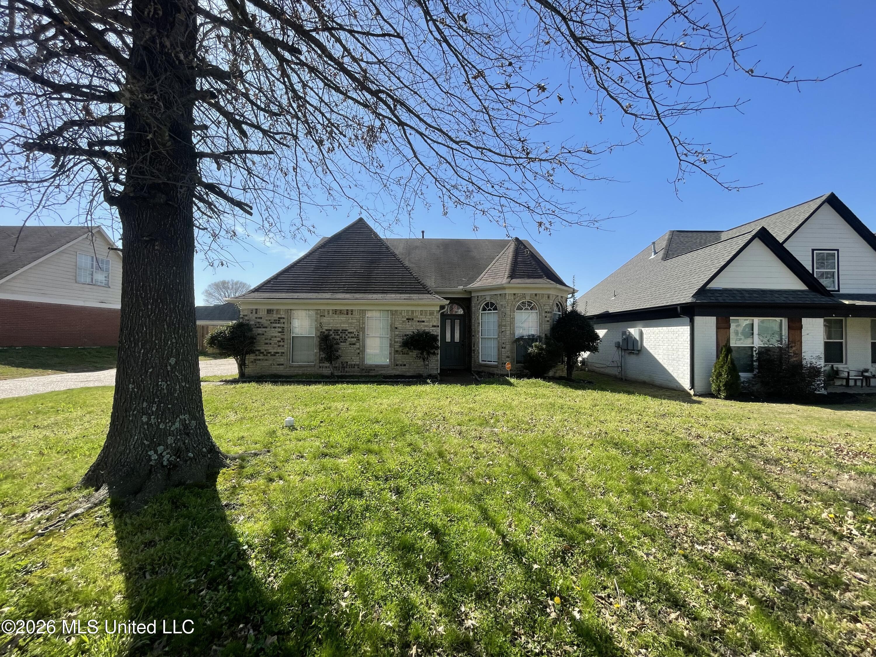 7331 Hunter's Forest Drive Olive Branch, MS 38654 - Photo 1 of 10 IMG_8210