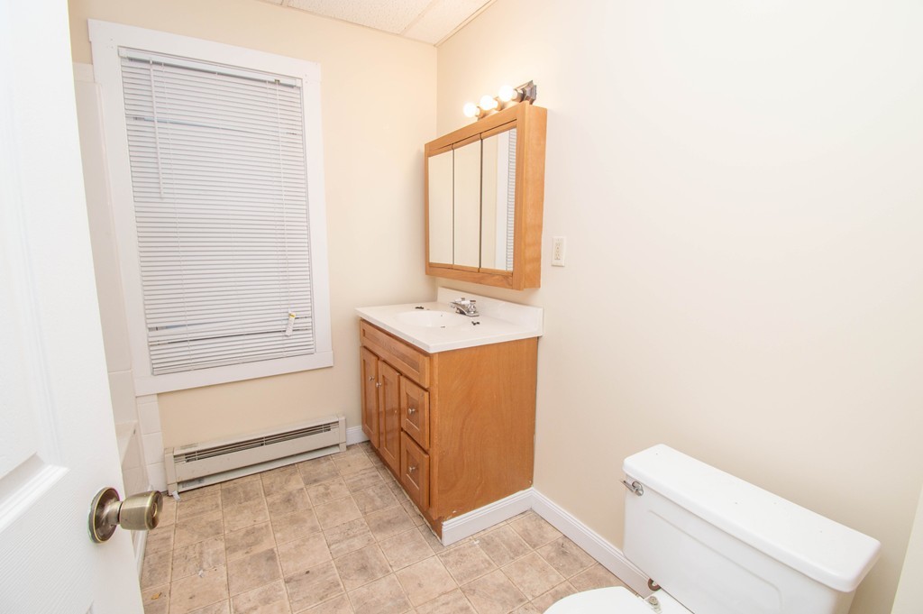 40-42 Mazarin Street Springfield, MA 01151 - Photo 13 of 14 Gallery Image 13