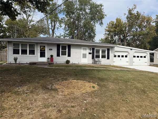 $180,000 | 911 West Exchange Street, Jerseyville, IL 62052