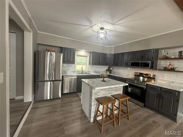 $202,000 | 911 West Exchange Street, Jerseyville, IL 62052