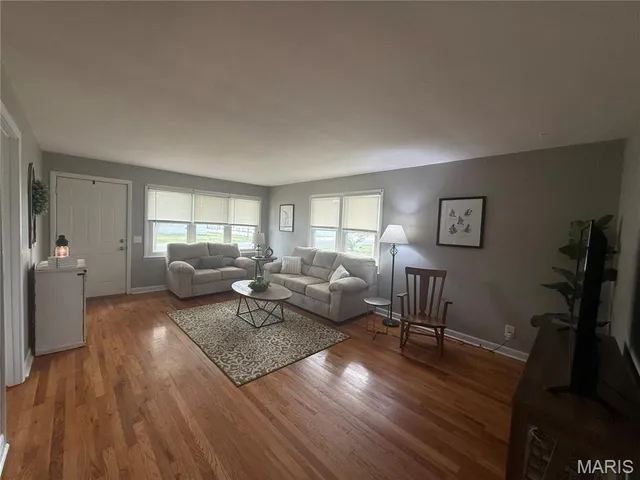 $202,000 | 911 West Exchange Street, Jerseyville, IL 62052