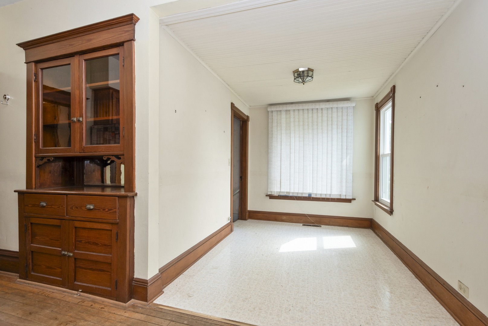 717 Miller Street Beecher, IL 60401 - Photo 14 of 32