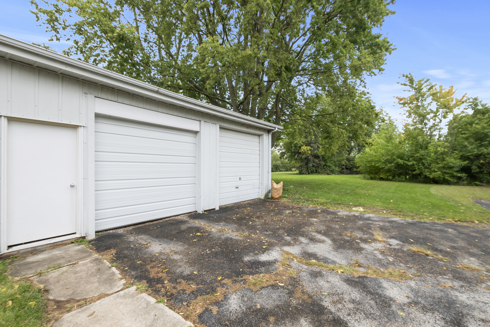 717 Miller Street Beecher, IL 60401 - Photo 24 of 32