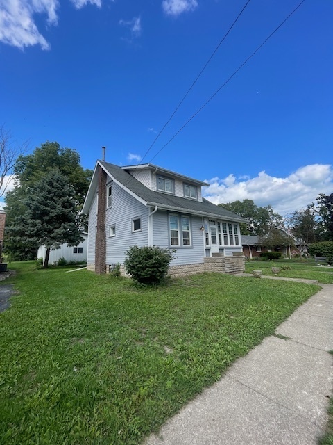 717 Miller Street Beecher, IL 60401 - Photo 6 of 32