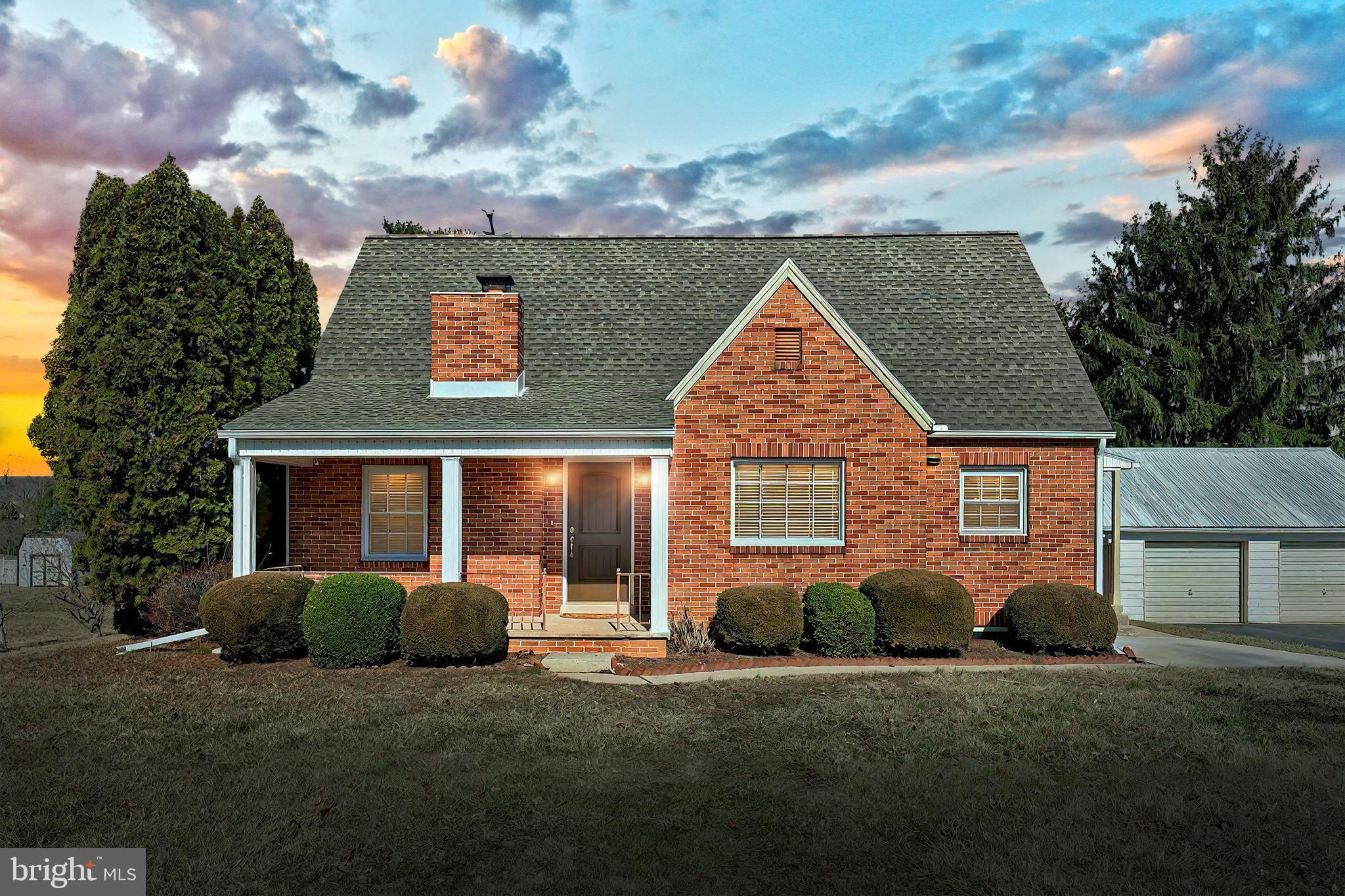167 Homeland Road York, PA 17403 - Photo 1 of 41