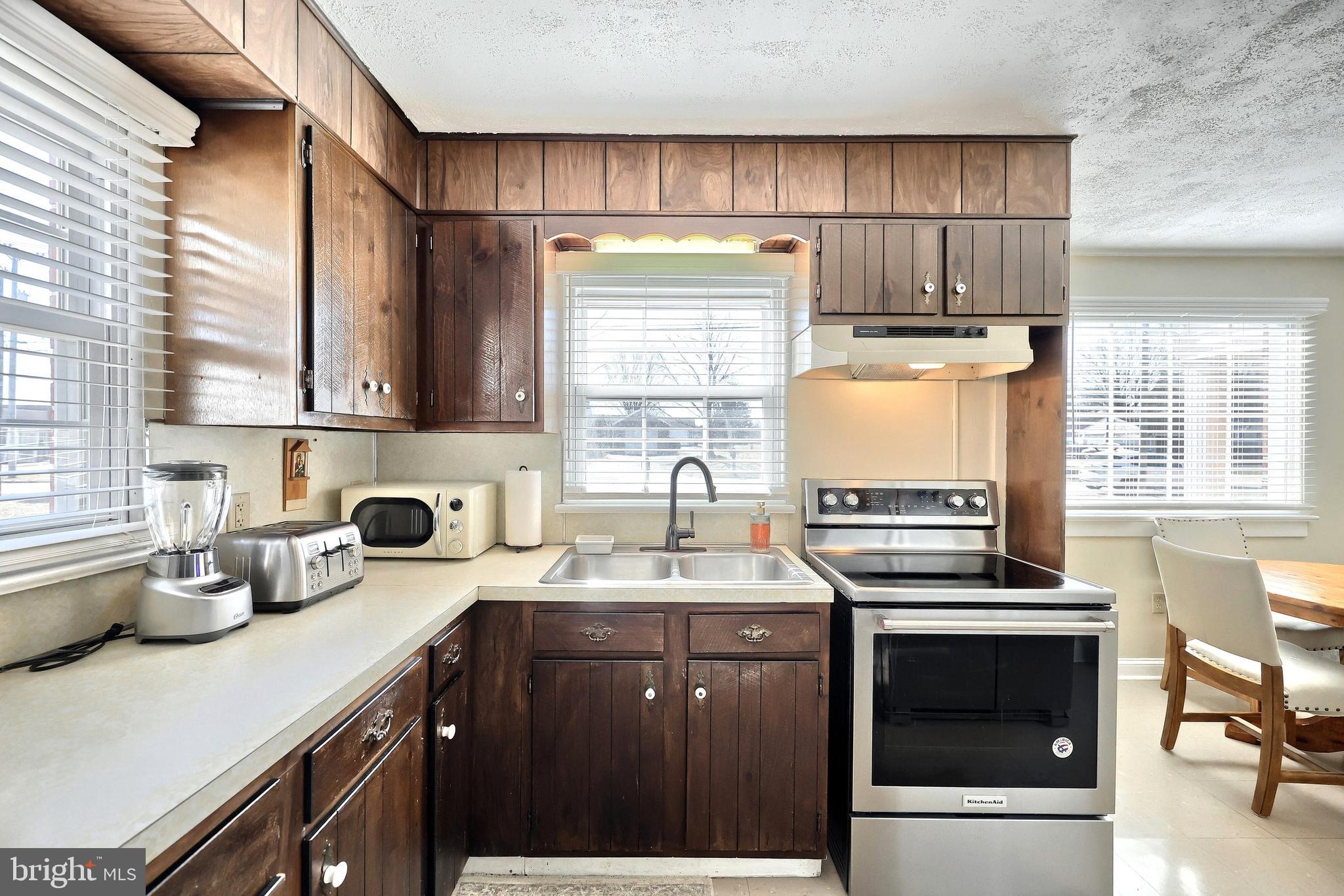 167 Homeland Road York, PA 17403 - Photo 16 of 41