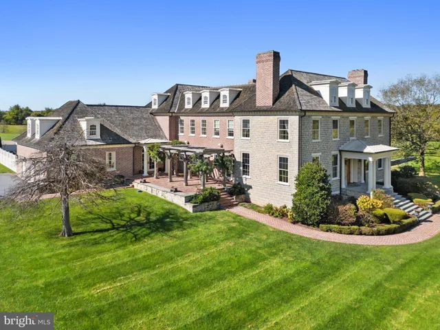 $6,695,000 | 1077 Ginns Road, Boyce, VA 22620