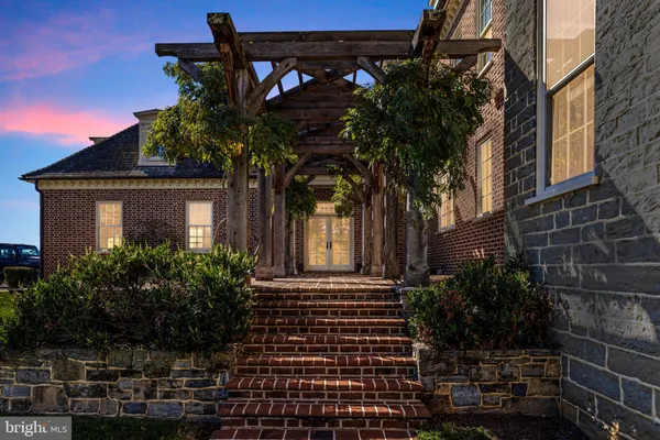 $6,695,000 | 1077 Ginns Road, Boyce, VA 22620