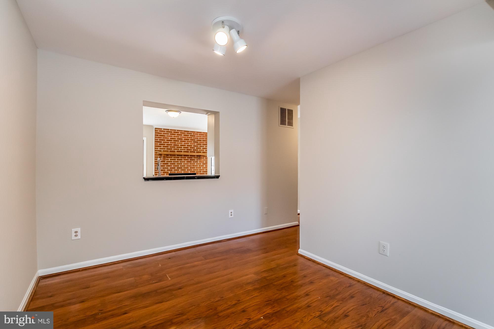 5 Rhodes Place Lutherville-Timonium, MD 21093 - Photo 10 of 42
