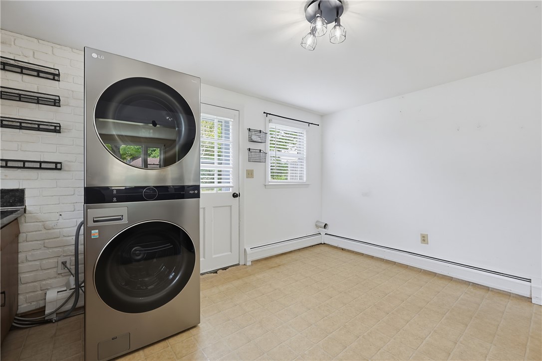 29 Rosedale Drive Bristol, RI 02809 - Photo 8 of 34