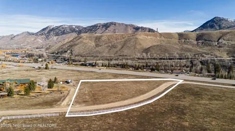 $1,750,000 | 7775 Cowboy Way, Jackson, WY 83001