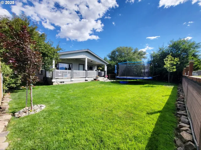 $325,000 | 606 Mildred Street, Enterprise, OR 97828