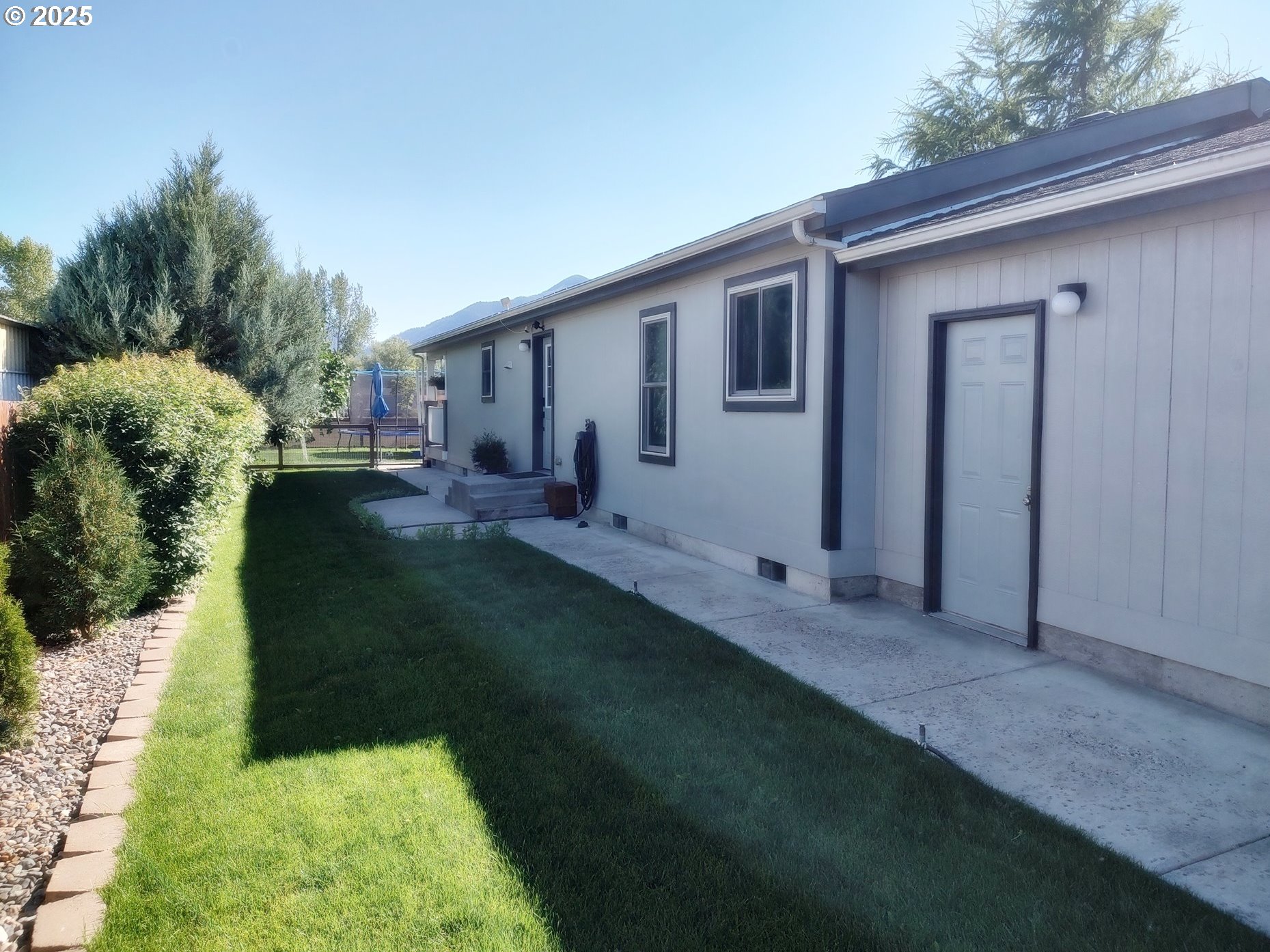 606 Mildred Street Enterprise, OR 97828 - Photo 3 of 42