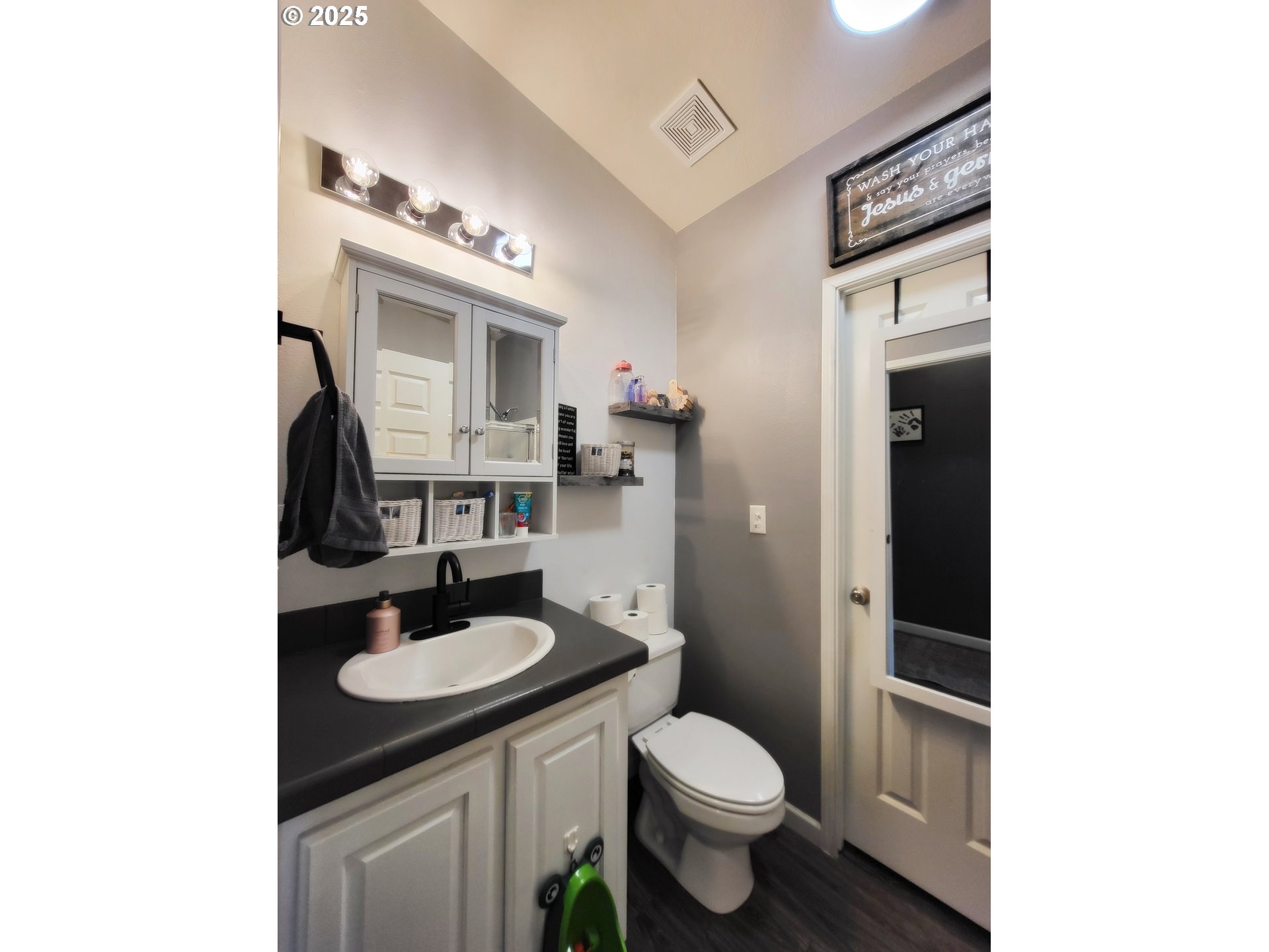 606 Mildred Street Enterprise, OR 97828 - Photo 35 of 42