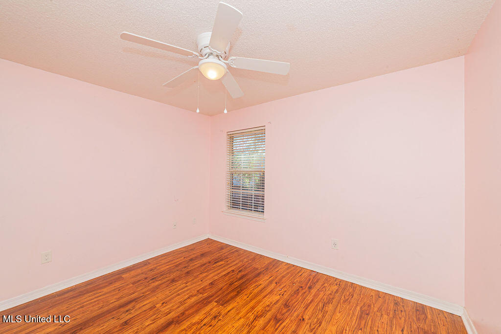 99118 Koloa Street Diamondhead, MS 39525 - Photo 22 of 39 IMG_7071