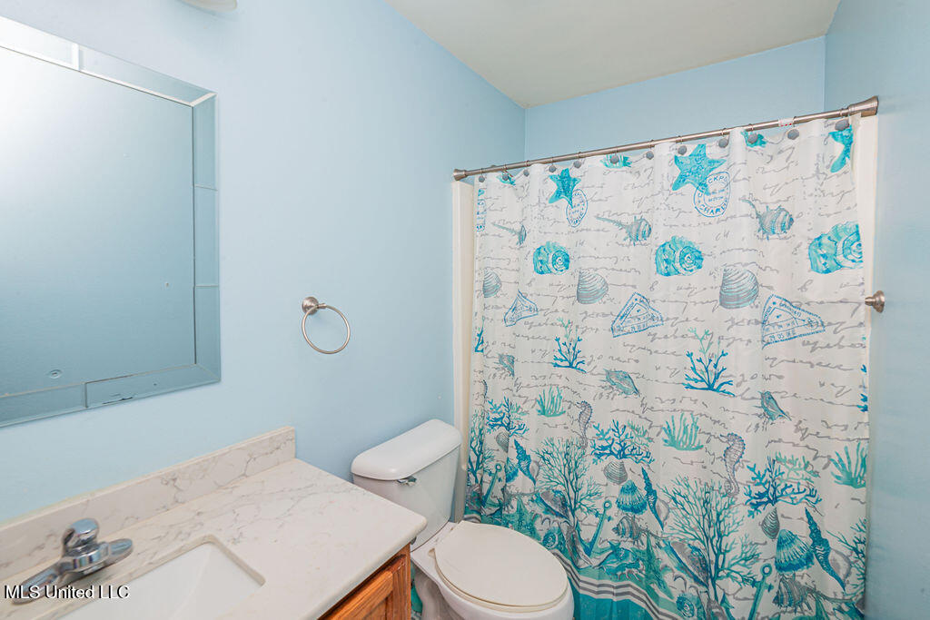 99118 Koloa Street Diamondhead, MS 39525 - Photo 26 of 39 IMG_7076