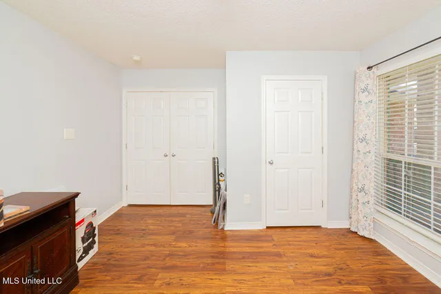 $305,000 | 99118 Koloa Street, Diamondhead, MS 39525