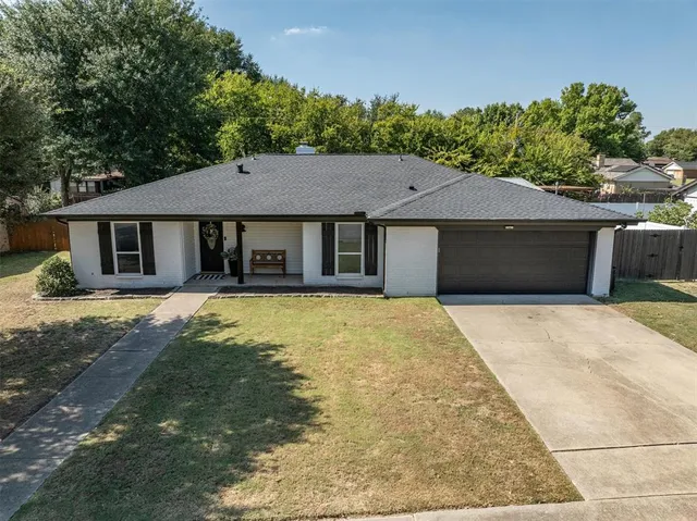 $365,000 | 2717 Prestondale Drive, Hurst, TX 76054