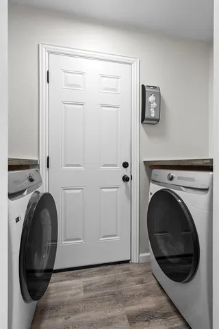 $365,000 | 2717 Prestondale Drive, Hurst, TX 76054