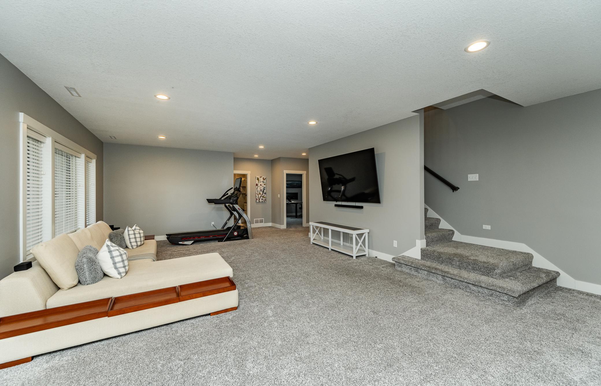 2108 Whitlee Lane Southwest Rochester, MN 55902 - Photo 26 of 48