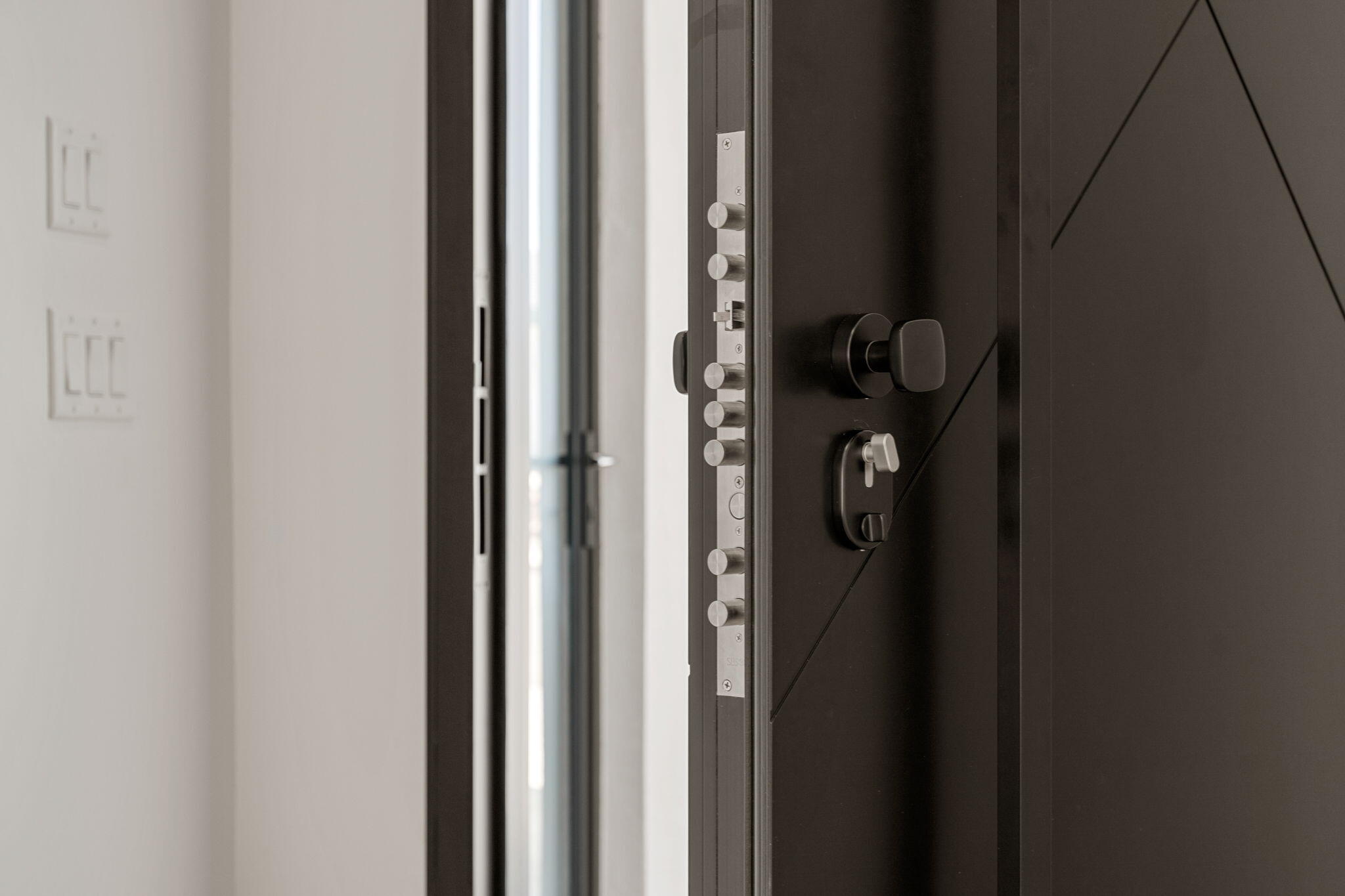 2885 East View Pointe Drive Washington, UT 84780 - Photo 7 of 99 Front Exterior Door Bolt Lock Security Feature